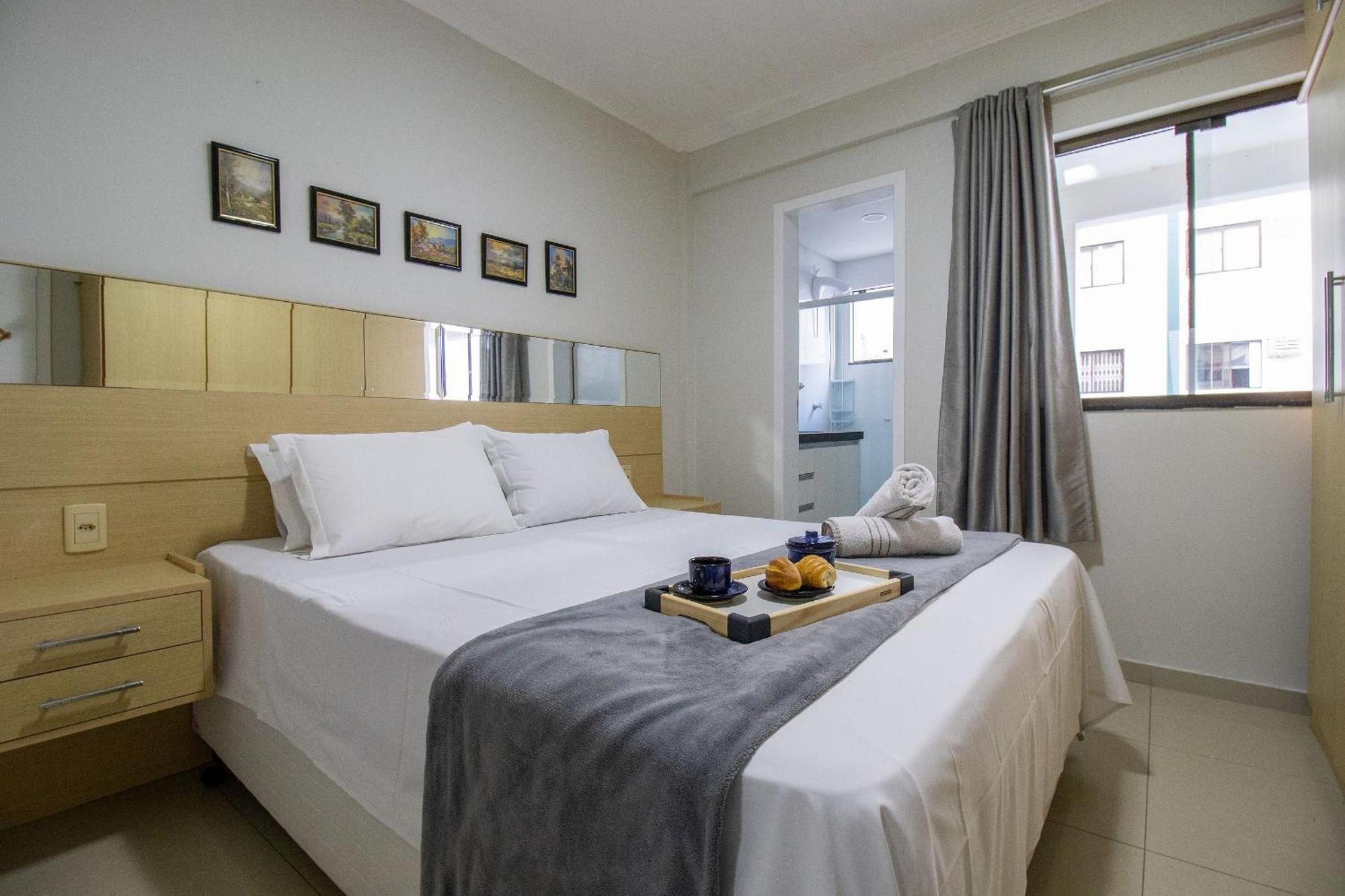 Mau21 - Av. Brasil. 3 Dorm, Climatizado, Churrasq Apartment